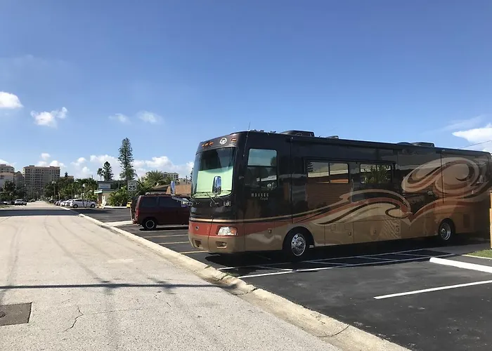 Island Cay At Clearwater Resort