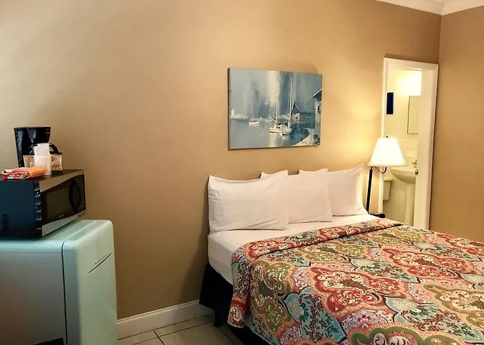 Island Cay At Clearwater Resort